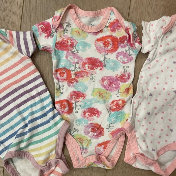 Bundle of Three Honest Baby Cotton Bodysuits - Picture 3 of 5